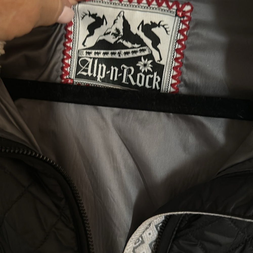 Alp-n-Rock black Courcheval faux fur jacket 2 - Picture 13 of 17